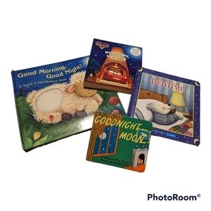 𝅺set of 4 Bedtime books